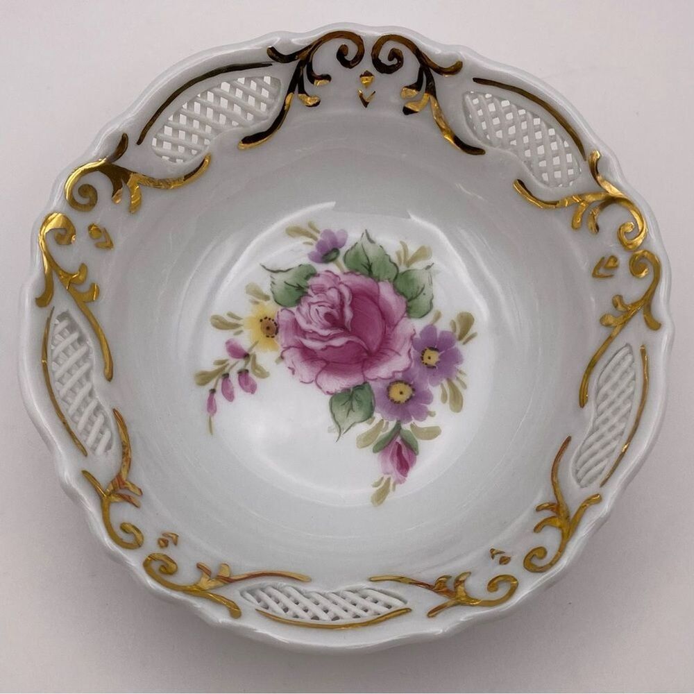 Vintage Moga Romanian Handcrafted Porcelain Mini Dishes – Set of 6